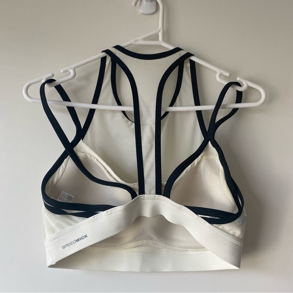 NWOT Reebok High Impact Hero Strong Wire Free Sports Bra in Chalk Size Medium - Picture 5 of 16